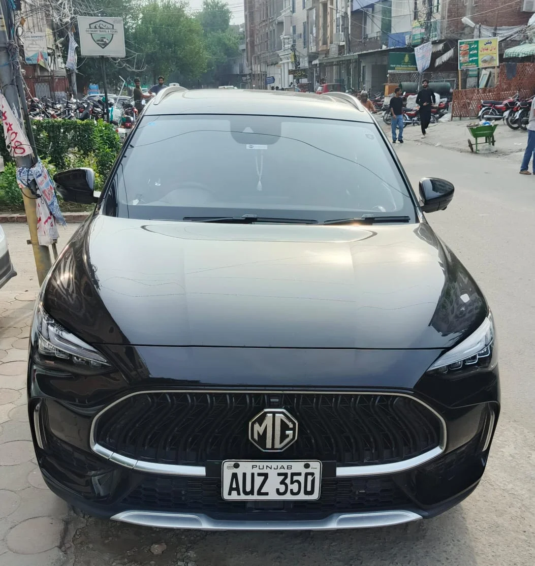 MG HS Turbo Trophy rental vehicle in Khanpur, Pakistan